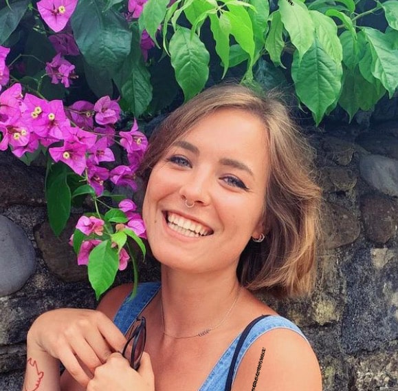 An image of a leerly customer